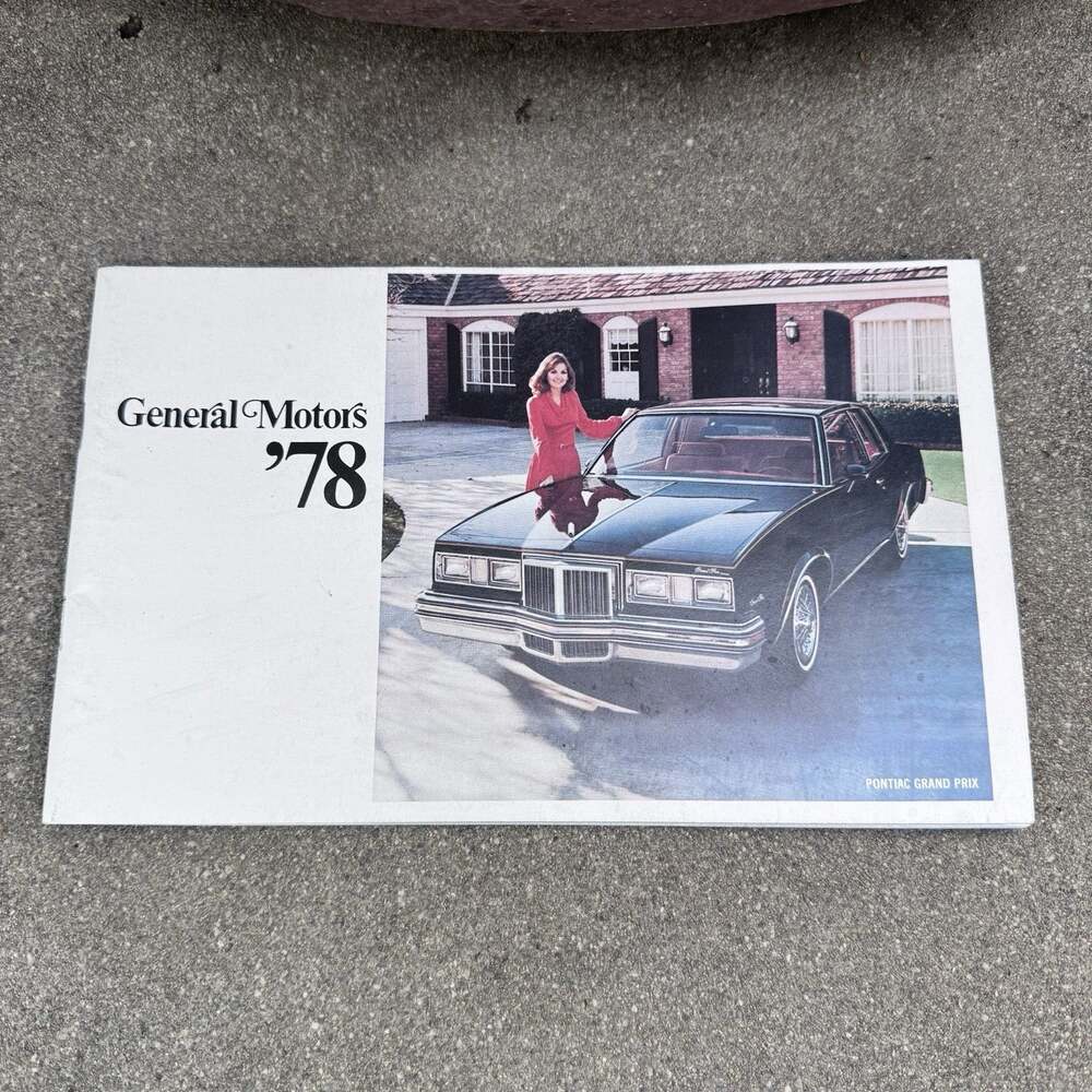 Vintage 1978 General Motors Full Line Car Sales Brochure 38 Pages Booklet